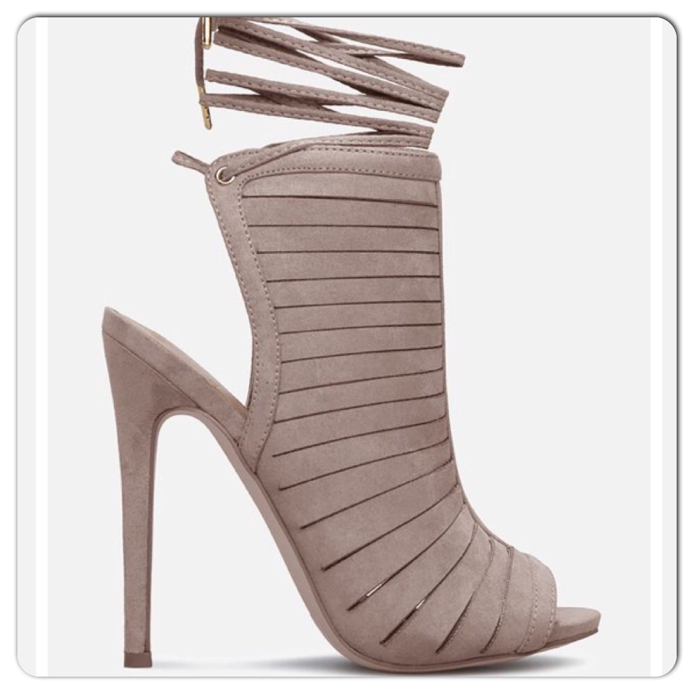 NWT Heeled sandal taupe - Picture 5 of 5